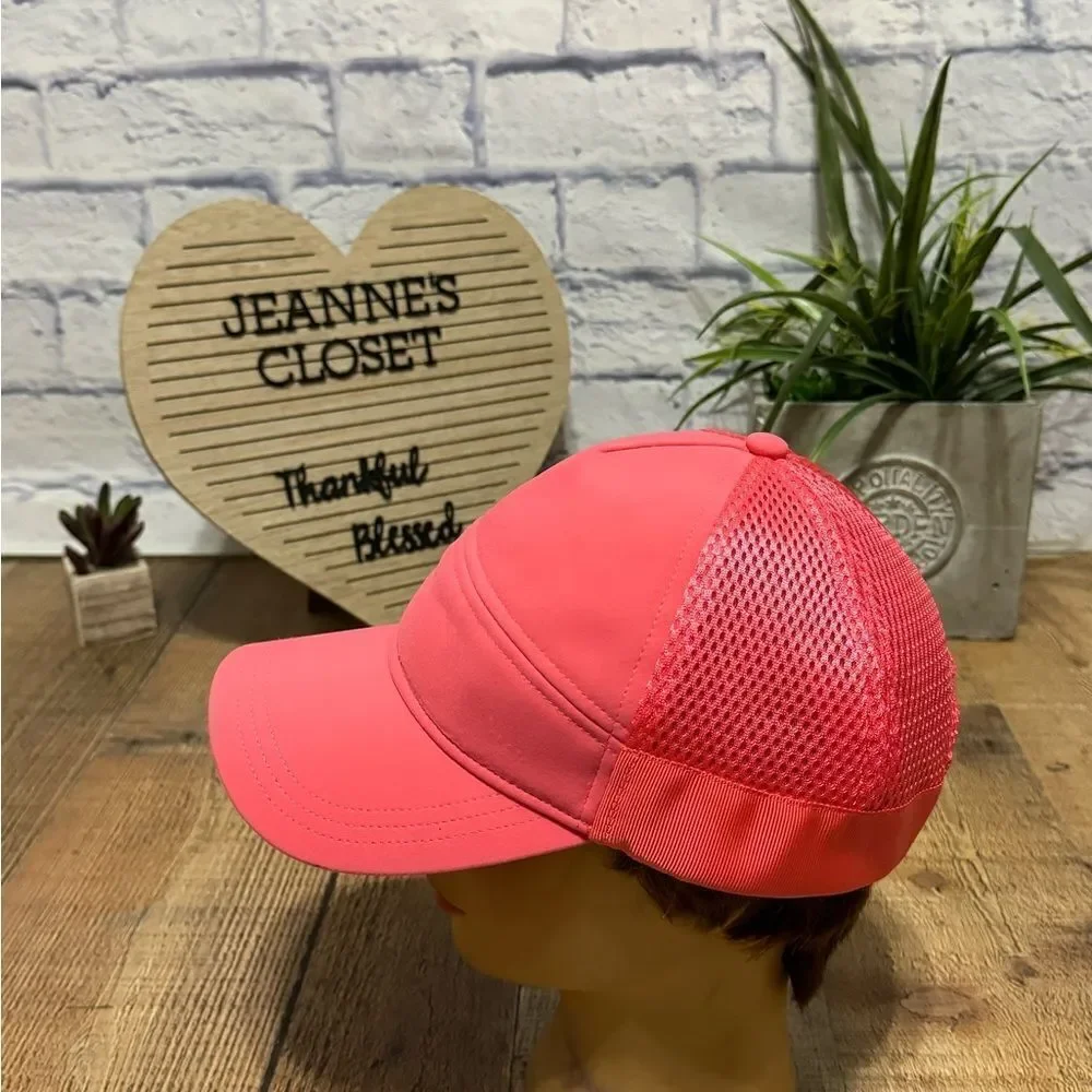 Lululemon Dash and Splash Cap II GLSY Glossy Pink O/S Hat Mesh Adjustable UV